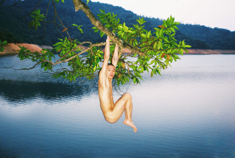 ren hang