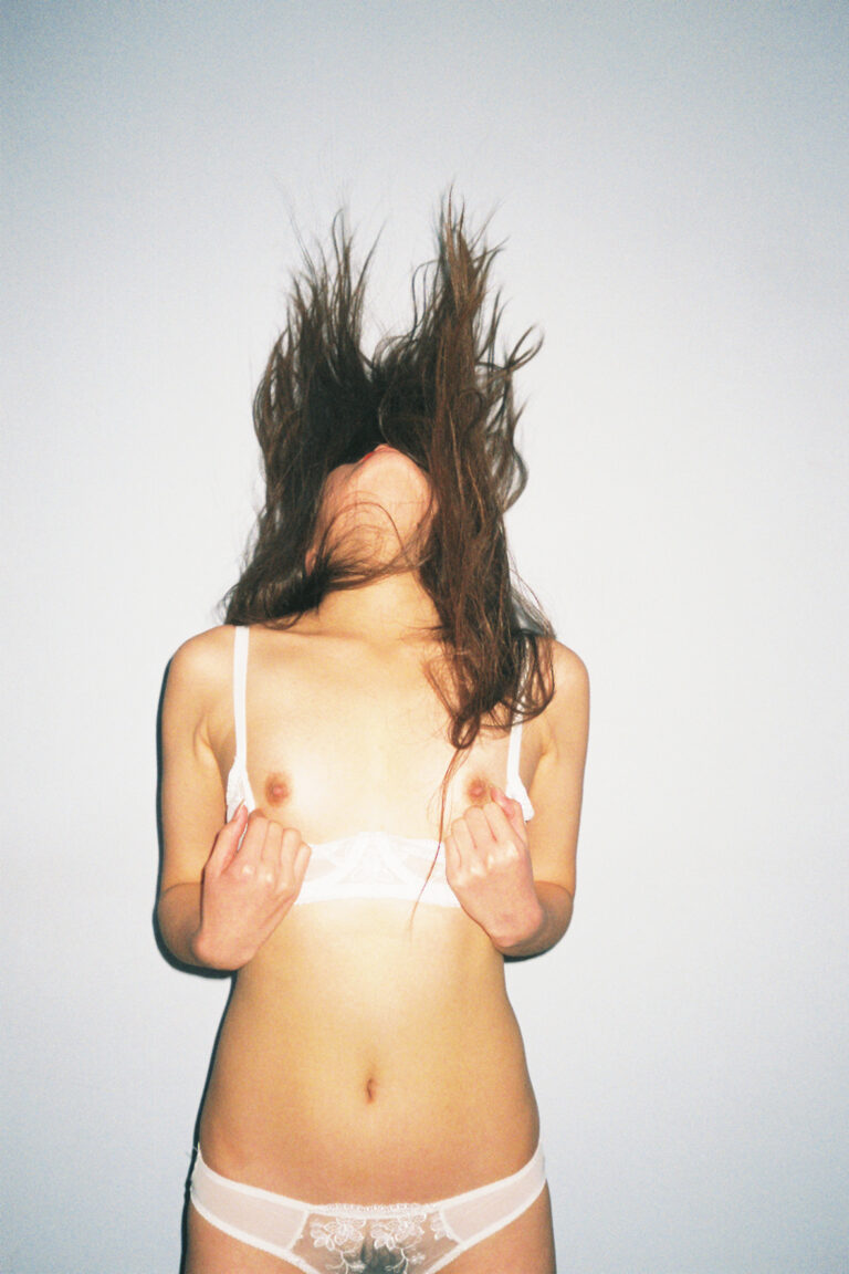 ren hang